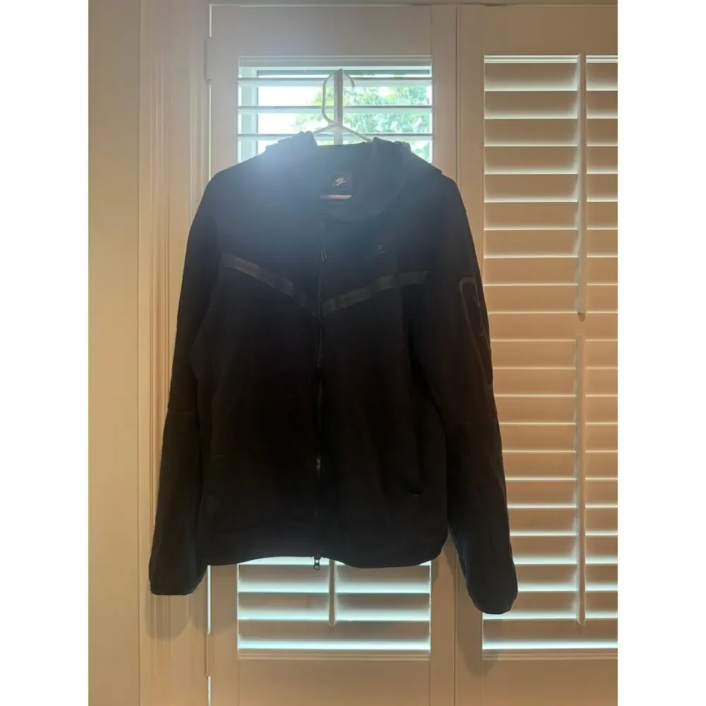 Black nike zip up